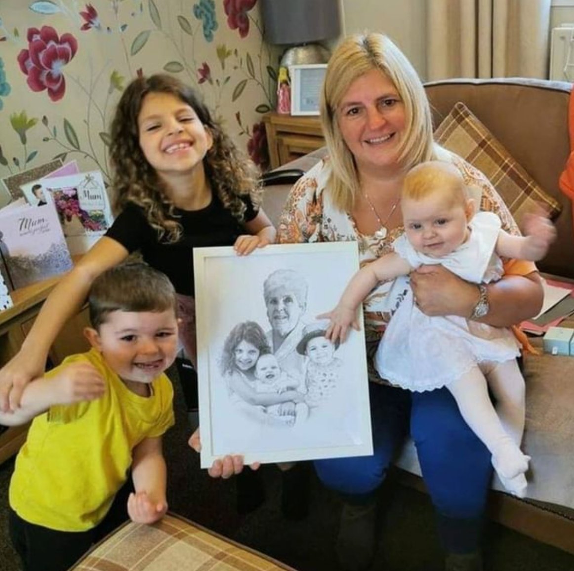 Mother's Day Portrait 🇺🇸 USA DELIVERY - charliesdrawings